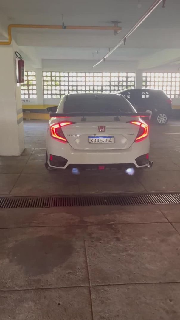 ESCAPAMENTO ESPORTIVO HONDA CIVIC PEGANDO FOGO